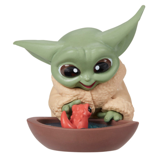Star Wars The Bounty Collection Series 4 Grogu (The Child) Figure - Tadpole Friend