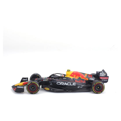 Bburago 1:43 2022 F-1 Red Bull Race RB 18 #11 Perez with Driver