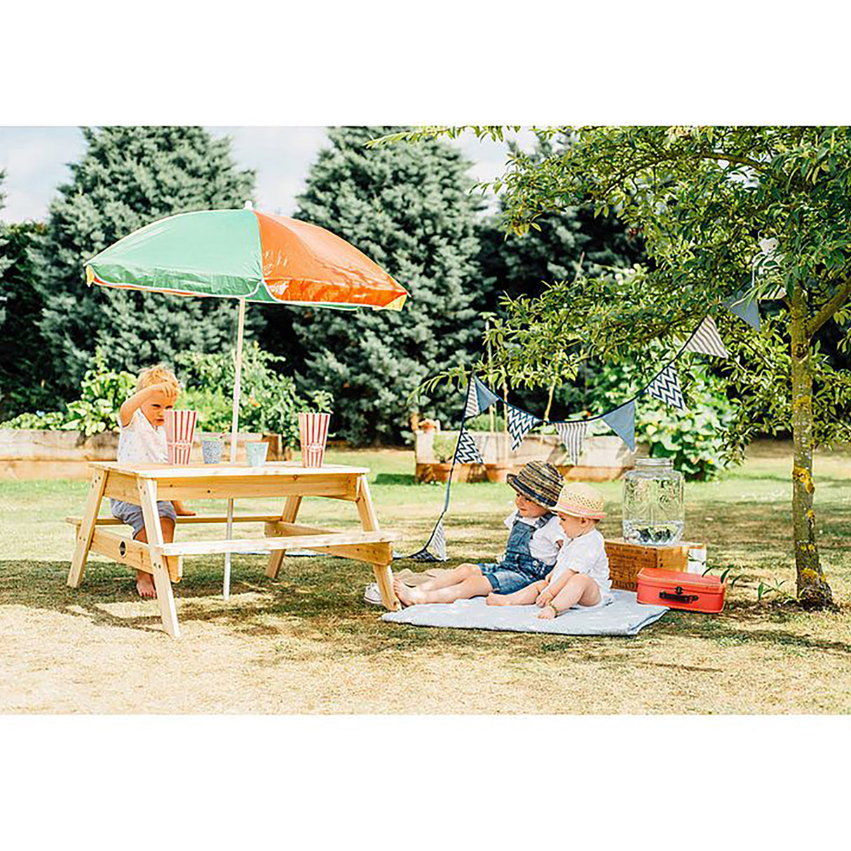 Plum Picnic Table with Umbrella