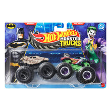 Hot Wheels Monster Trucks Vehicle 2-Pack Batman VS Joker