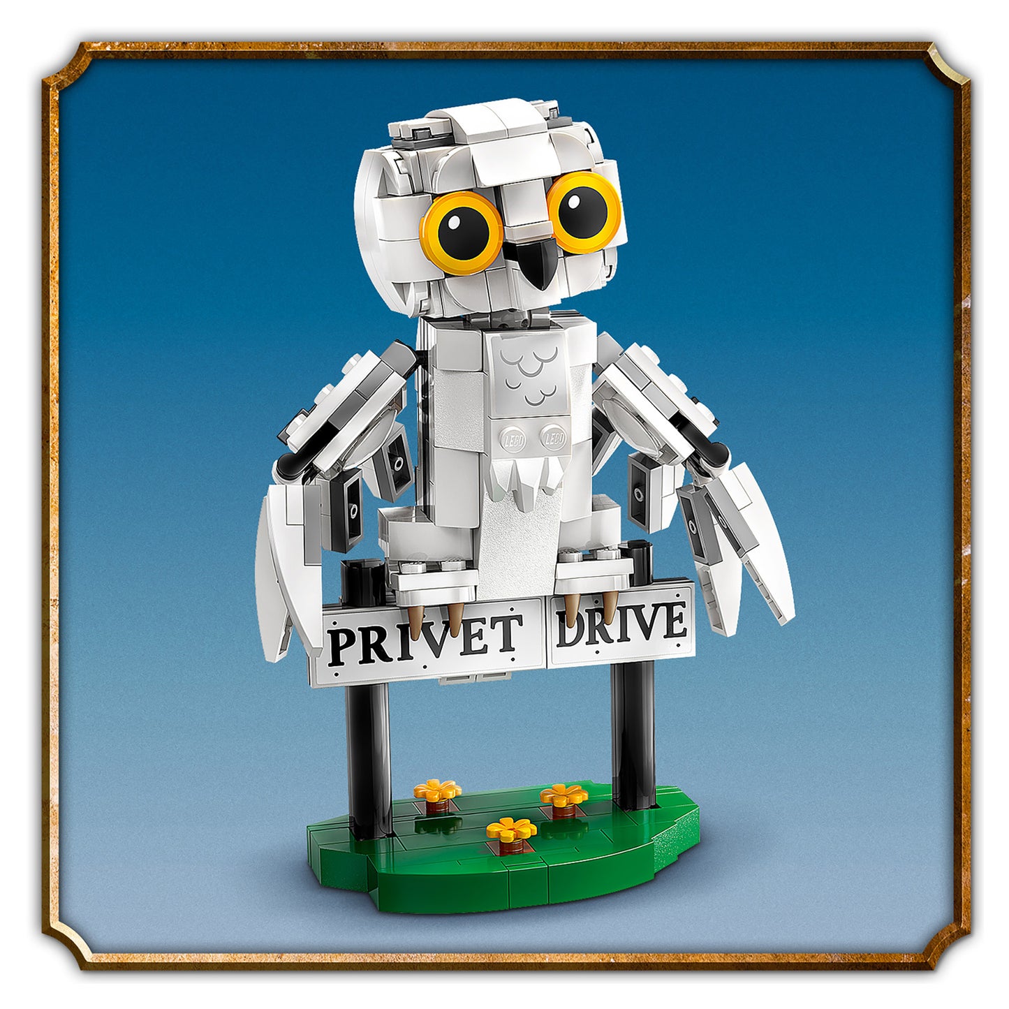 LEGO Harry Potter Hedwig At 4 Privet Drive 76425, (337-Pieces)