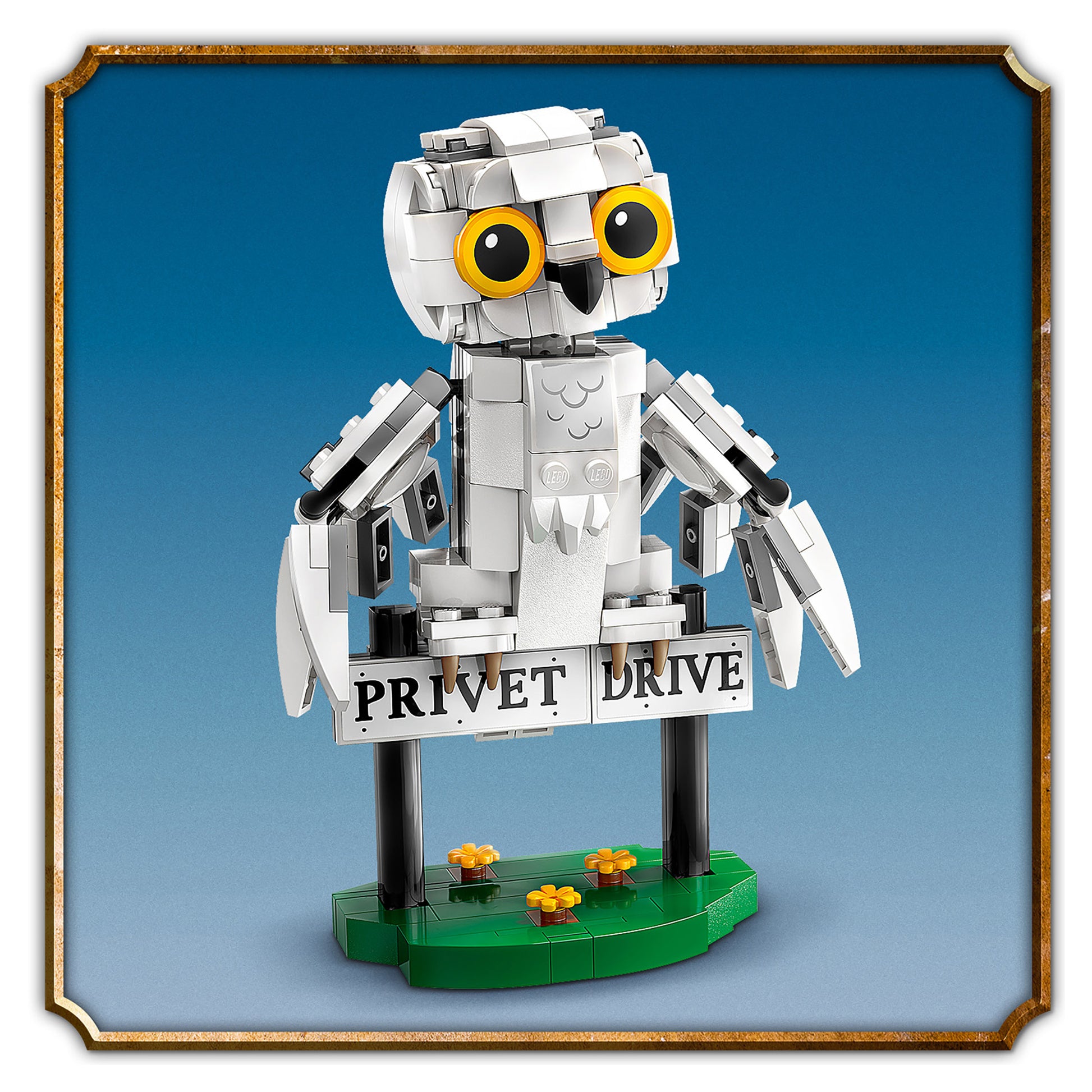 LEGO Harry Potter Hedwig At 4 Privet Drive 76425, (337-Pieces)