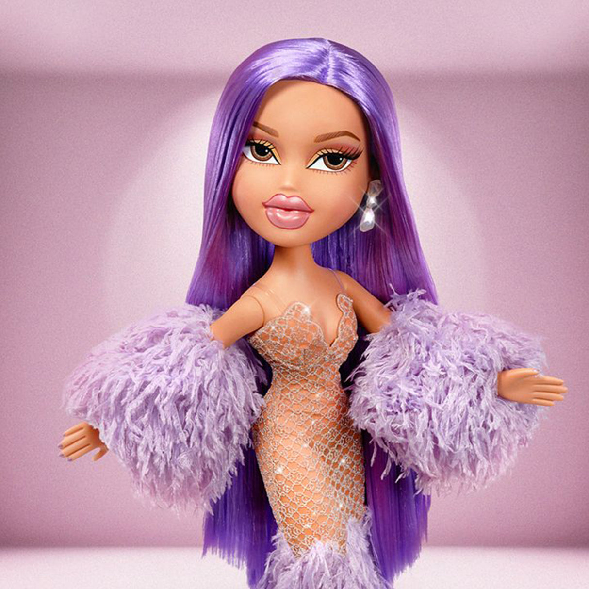 Bratz Celebrity Doll Kylie Jenner Limited Edition (24 inch tall)