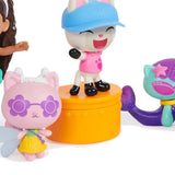 Gabby's Dollhouse Deluxe Figure Set - Travelers Theme