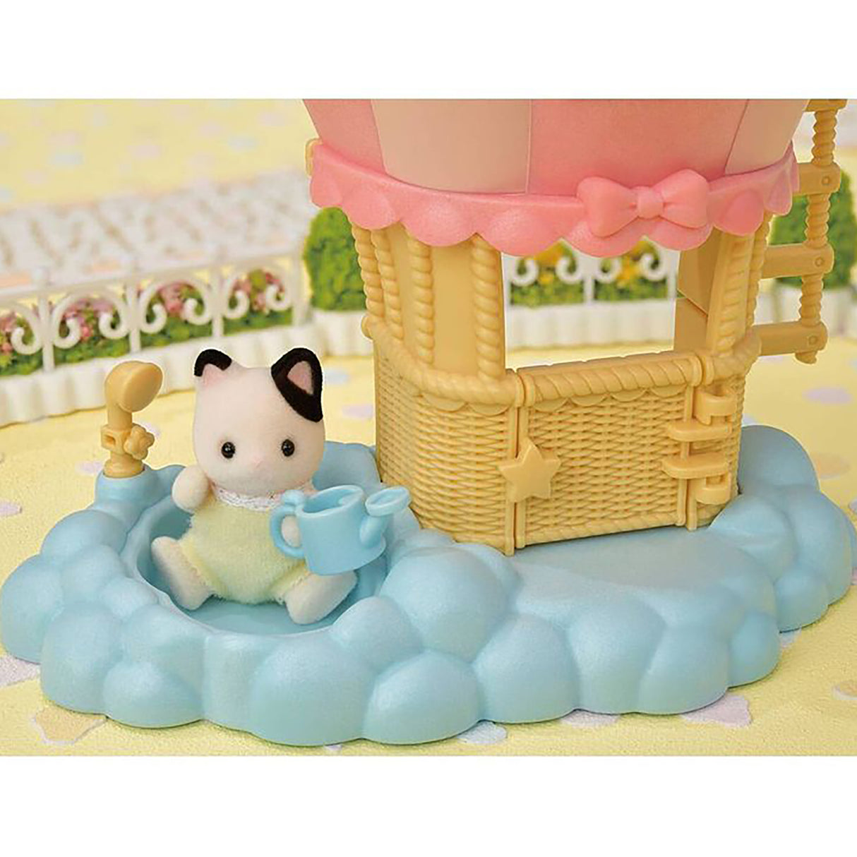 Sylvanian Families Baby Balloon Playhouse