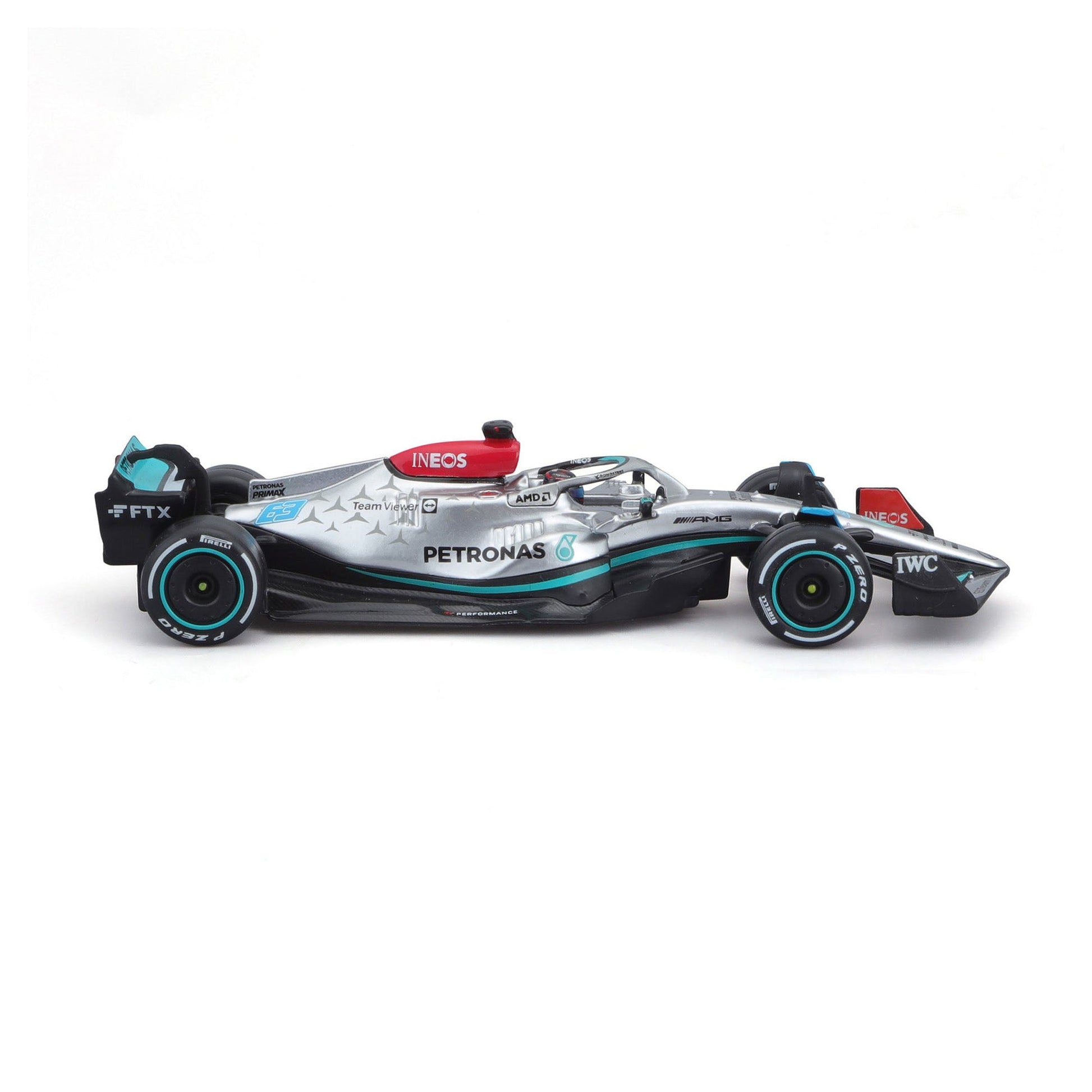 Bburago 1:43 2022 F-1 Mercedes AMG W13 Russell with Driver