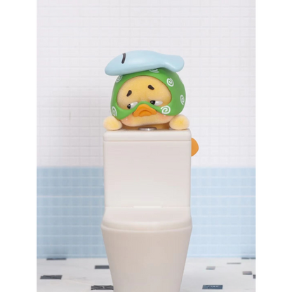 UpsetDuck Status Display Duck Vinyl Figure