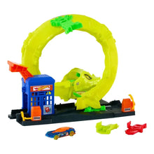 Hot Wheels City Nemesis Snake Spiral Attack