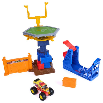 Monster Jam 1:64 Scale Smash & Bash Crash Course Playset
