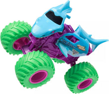 Monster Jam 1:64 Smash & Bash Megalodon