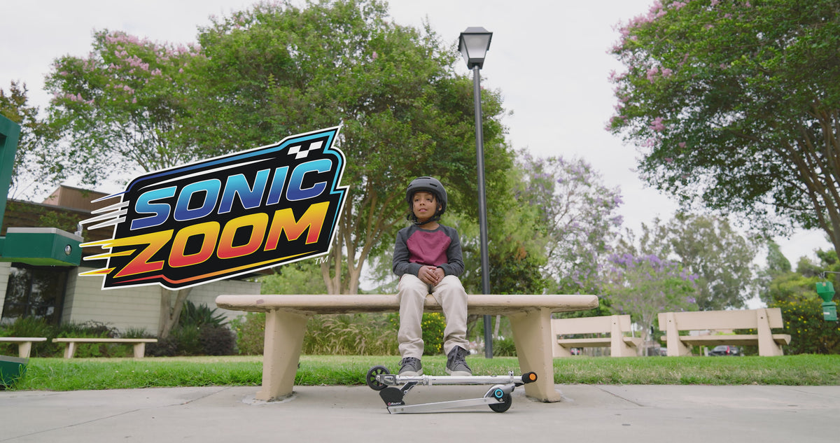 Razor Sonic Zoom Exhaust Effect Kids Scooter for Fun Outdoor Play