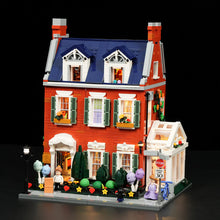 PRE-ORDER | Lumibricks Redbrick Row House