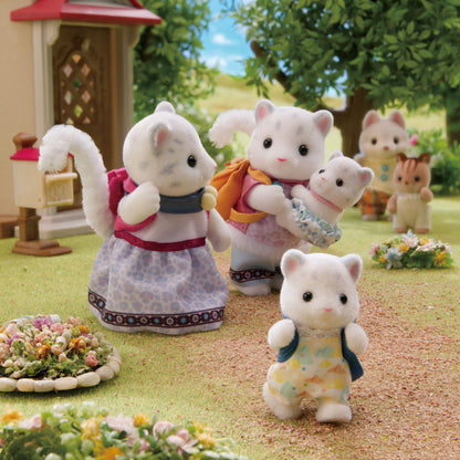 Sylvanian Families Snow Leopard Family
